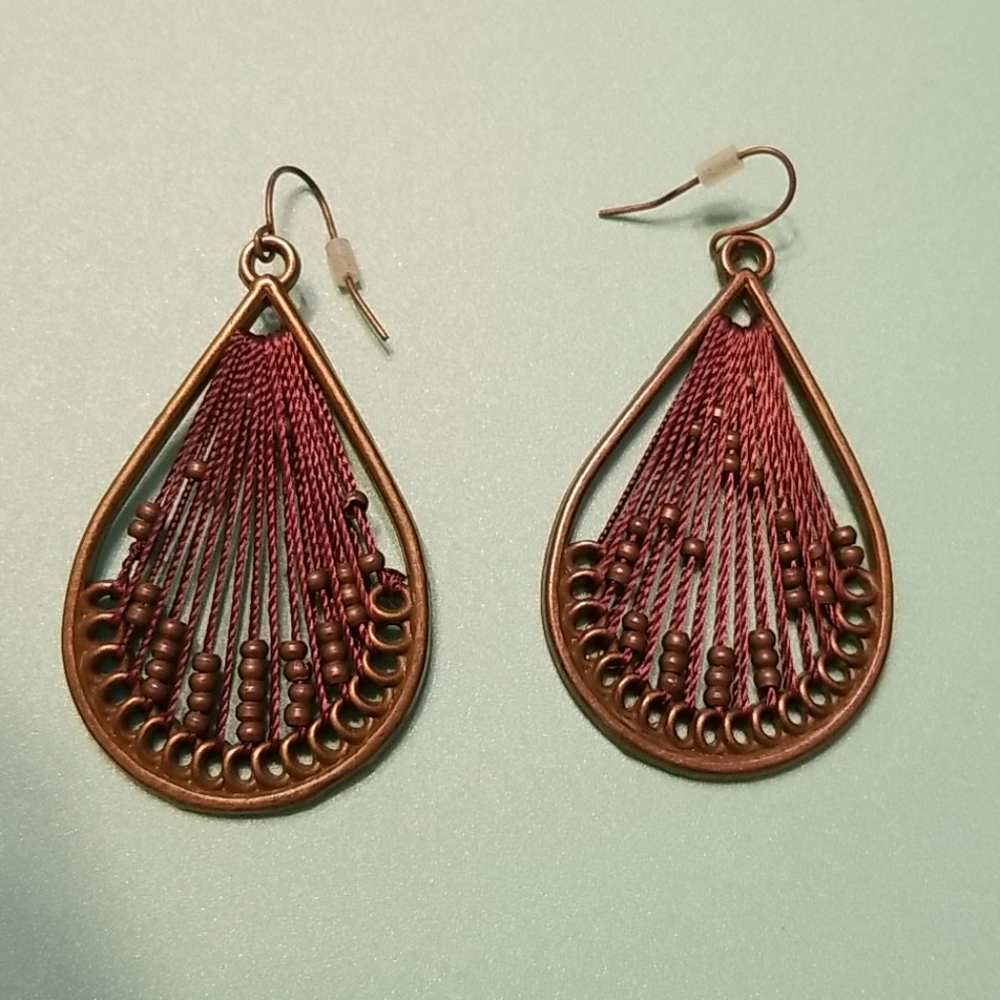 Dangle earrings